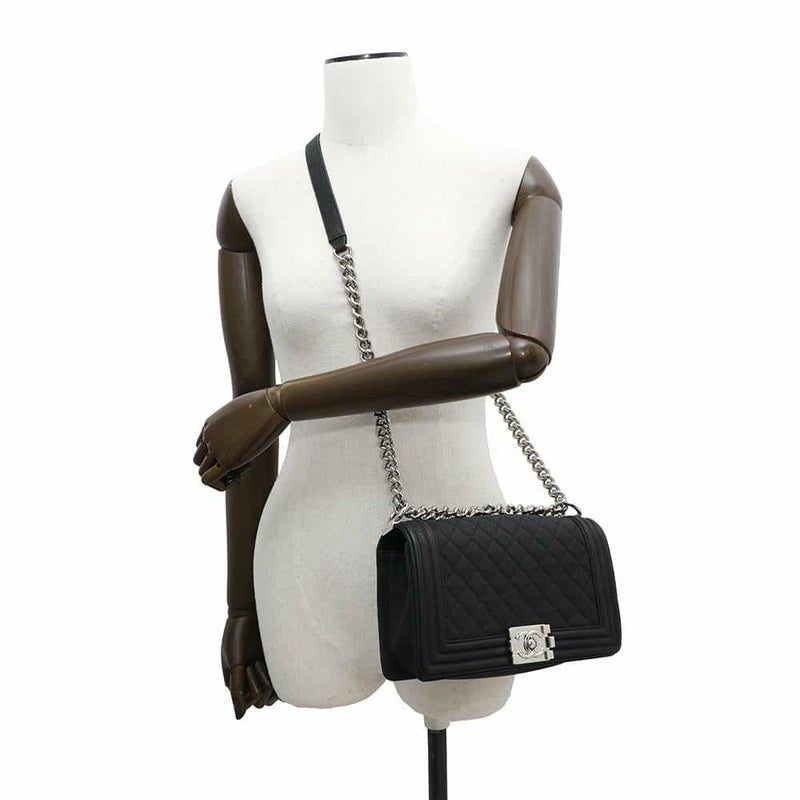 シャネル チェーンショルダーバッグ ボーイシャネル ソフトキャビアスキン A67086 CHANEL バッグ 斜めがけ BOY CHANEL 黒