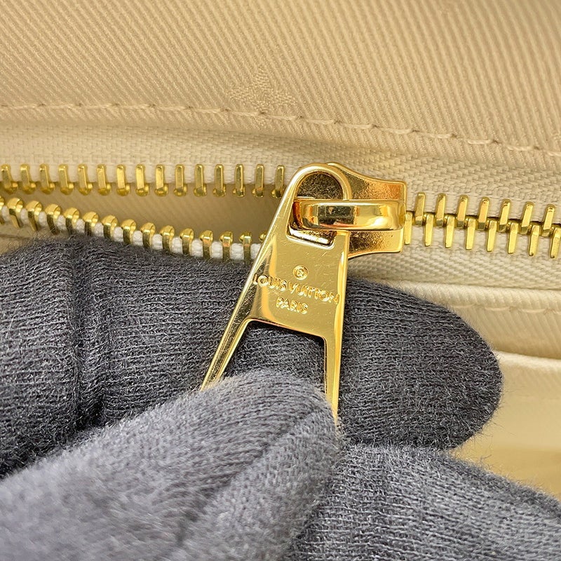 ルイヴィトン ショルダーバッグ モノグラム・ジャガード キャリーオール NM MM M24707 LOUIS VUITTON ポーチ付き