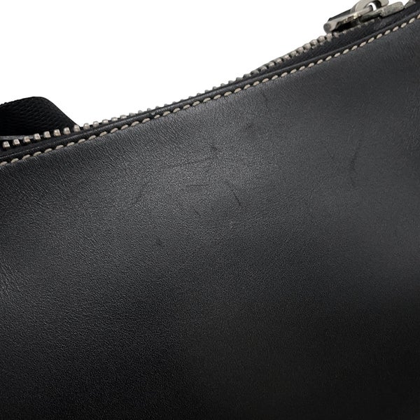 プラダ ショルダーバッグ ロゴ ステッチ レザー PRADA バッグ 黒