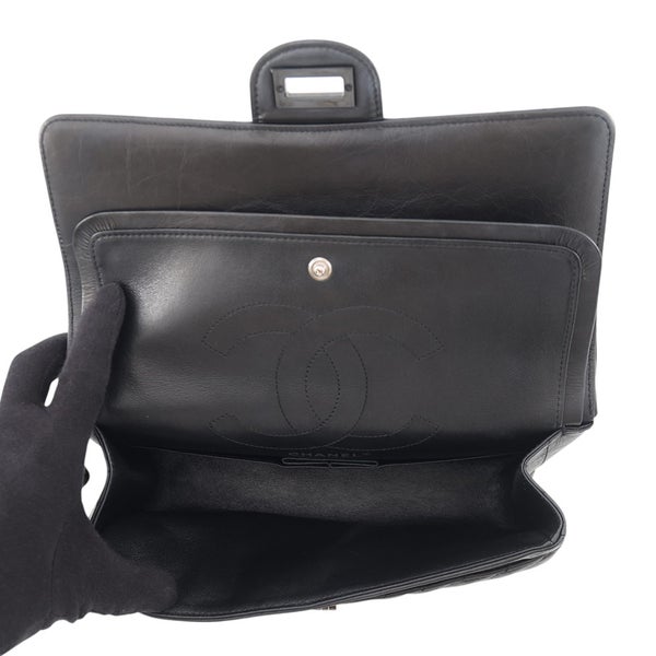 シャネル チェーンショルダーバッグ 2.55 シェブロン エイジドカーフレザー A37586 CHANEL 黒