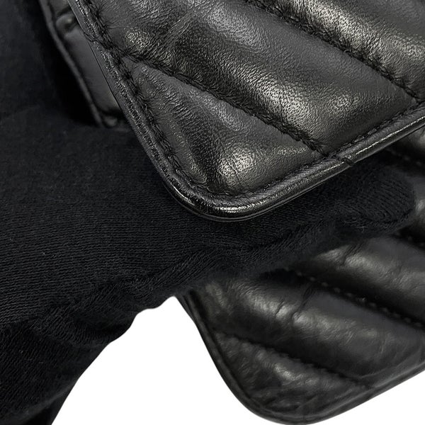 シャネル チェーンショルダーバッグ 2.55 シェブロン エイジドカーフレザー A37586 CHANEL 黒