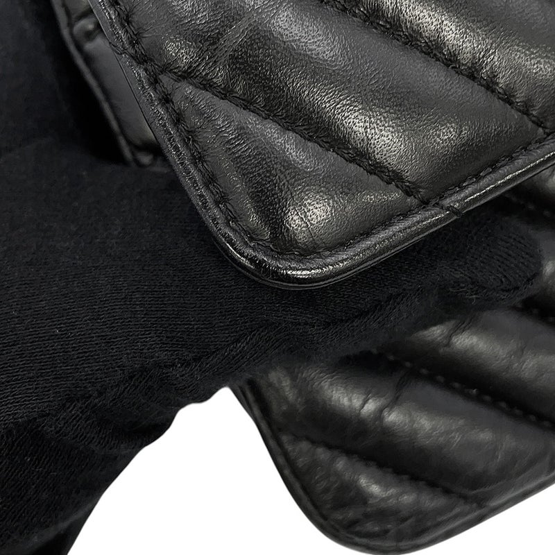 シャネル チェーンショルダーバッグ 2.55 シェブロン エイジドカーフレザー A37586 CHANEL 黒
