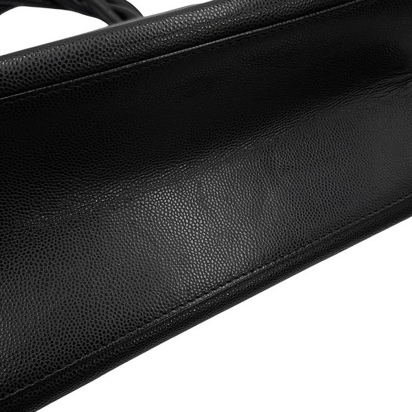 シャネル ショルダーバッグ キャビアスキン CHANEL バッグ 黒