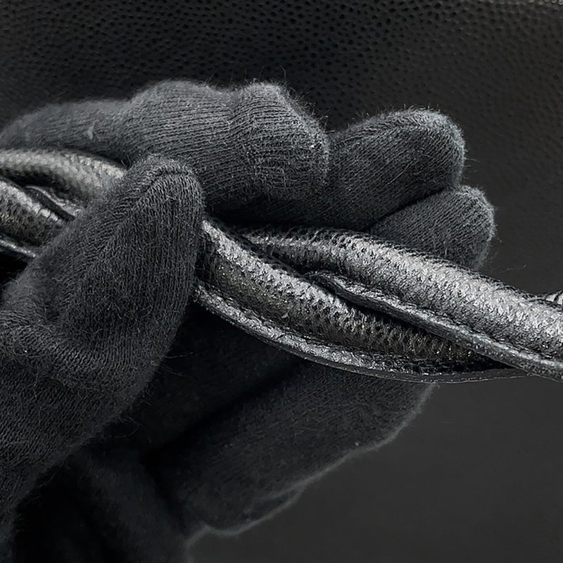 シャネル ショルダーバッグ キャビアスキン CHANEL バッグ 黒