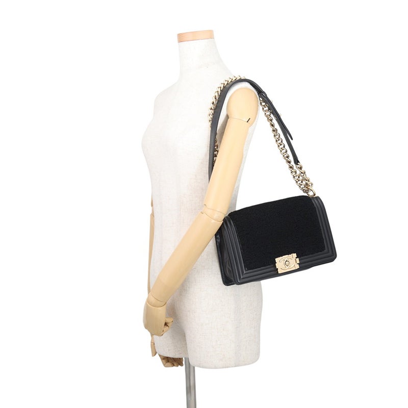 シャネル チェーンショルダーバッグ ボーイシャネル ココマーク シアリング レザー CHANEL 黒