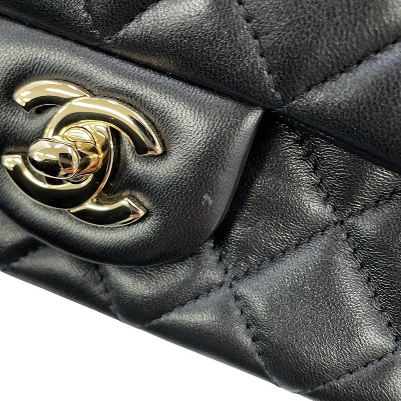 シャネル チェーンショルダーバッグ マトラッセ ココマーク ラムスキン A69900 CHANEL 黒