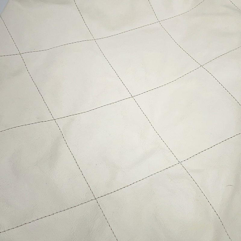 シャネル ハンドバッグ CHANEL22 マトラッセ スモール シャイニーカーフレザー AS3260 CHANEL 白
