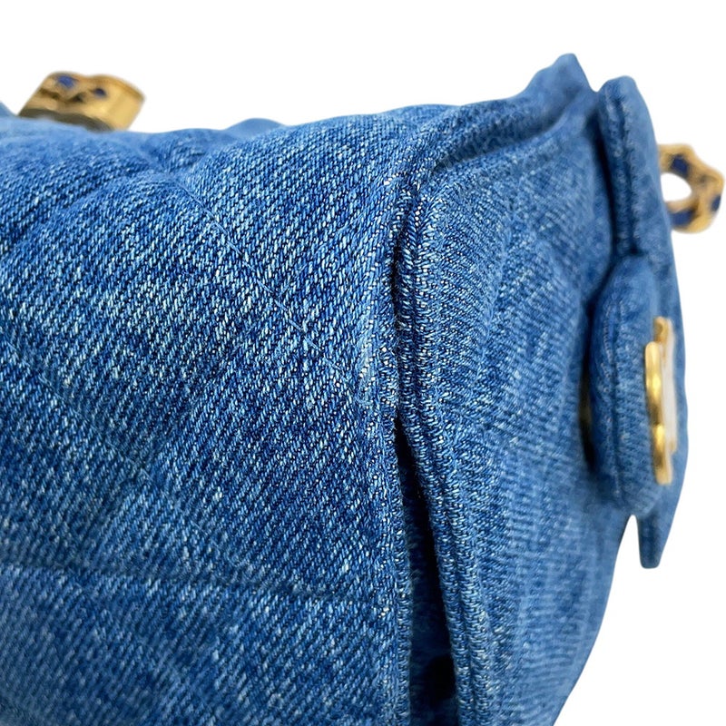 シャネル チェーンショルダーバッグ マトラッセ ココマーク CHANEL25 ミニ ウォッシュド デニム AS5631 CHANEL