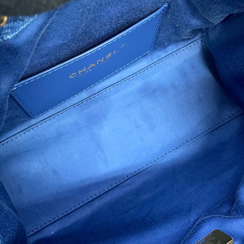 シャネル チェーンショルダーバッグ マトラッセ ココマーク CHANEL25 ミニ ウォッシュド デニム AS5631 CHANEL
