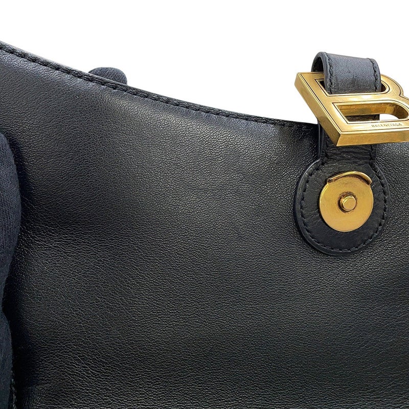 バレンシアガ チェーンショルダーバッグ ダウンタウン ミディアム レザー 689058 BALENCIAGA 黒