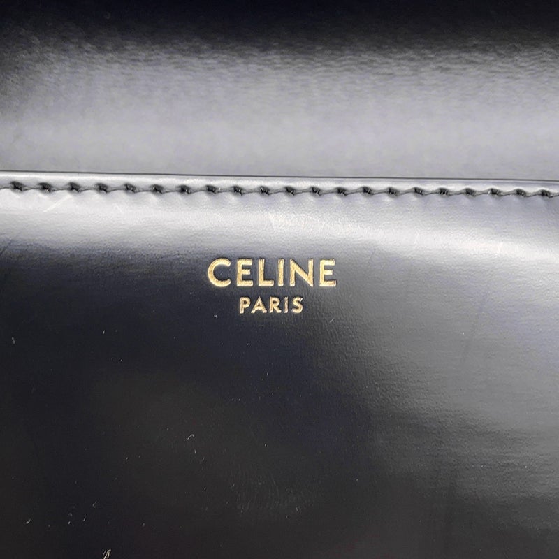 セリーヌ チェーンショルダーバッグ キュイル トリオンフ  レザー CELINE バッグ ブラック 黒