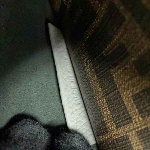 フェンディ ハンドバッグ ピーカブー アイシーユー ミディアム レザー 7VA529 FENDI 2way セール品