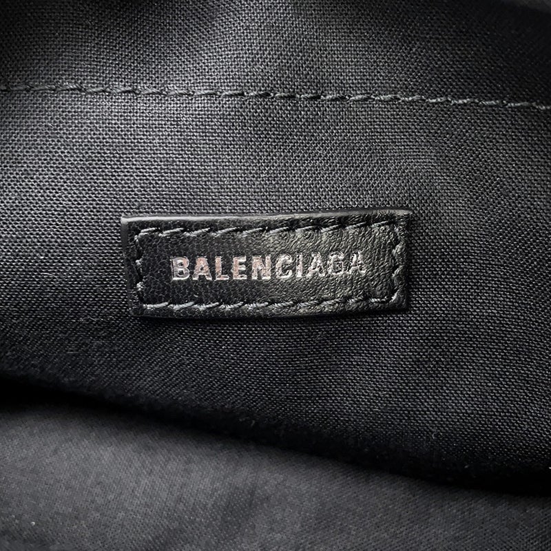 バレンシアガ チェーンショルダーバッグ モナコ カメラバッグ XS 806459 BALENCIAGA バッグ 白
