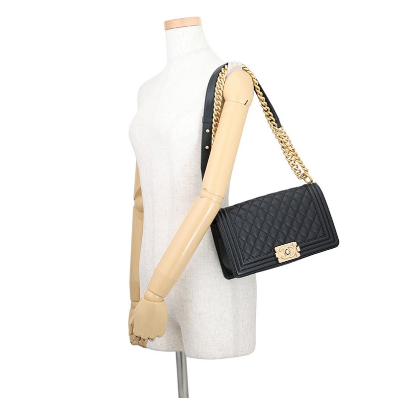 シャネル チェーンショルダーバッグ マトラッセ ココマーク ボーイシャネル キャビアスキン A67086 CHANEL 黒