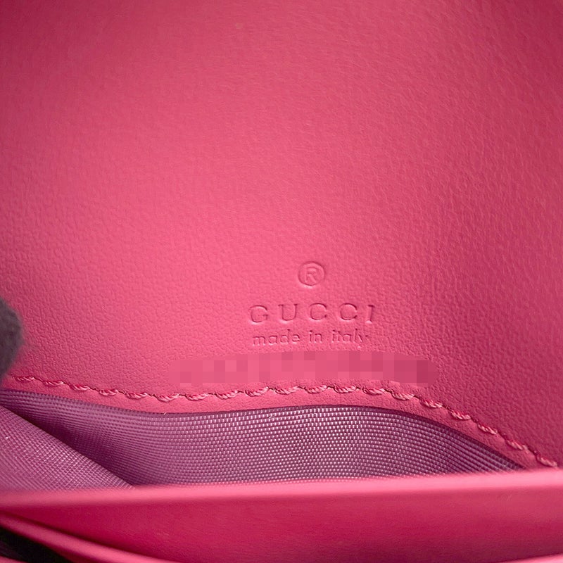グッチ 二つ折り財布 GGマトラッセ コンパクトウォレット レザー 723799 GUCCI 財布