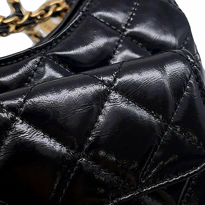 シャネル チェーンショルダーバッグ マトラッセ ココマーク ホーボー カーフスキン AS4323 CHANEL バッグ 黒