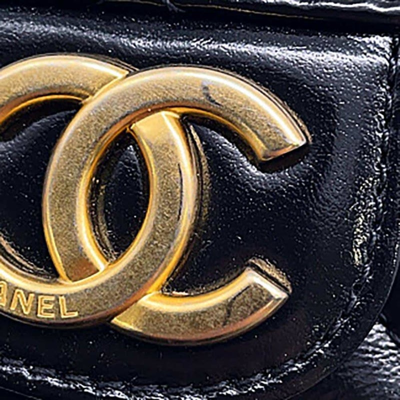 シャネル チェーンショルダーバッグ マトラッセ ココマーク ホーボー カーフスキン AS4323 CHANEL バッグ 黒