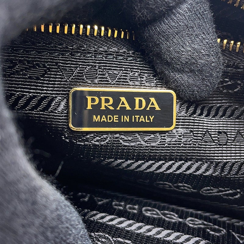 プラダ ショルダーバッグ トライアングルロゴ レザー 1BC238 PRADA バッグ