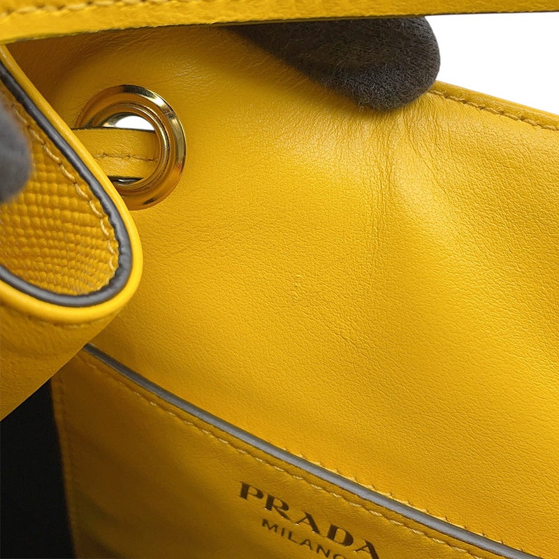プラダ ハンドバッグ トライアングルロゴ 巾着 サフィアーノ レザー 1BE032 PRADA ２wayショルダー