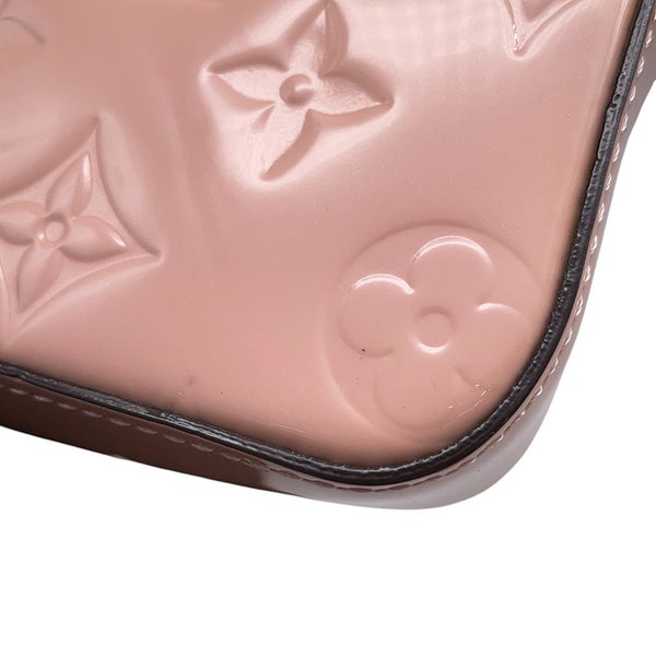 ルイヴィトン チェーンショルダーバッグ モノグラム・ヴェルニ カメラ・ポーチ M64058 LOUIS VUITTON ポシェット