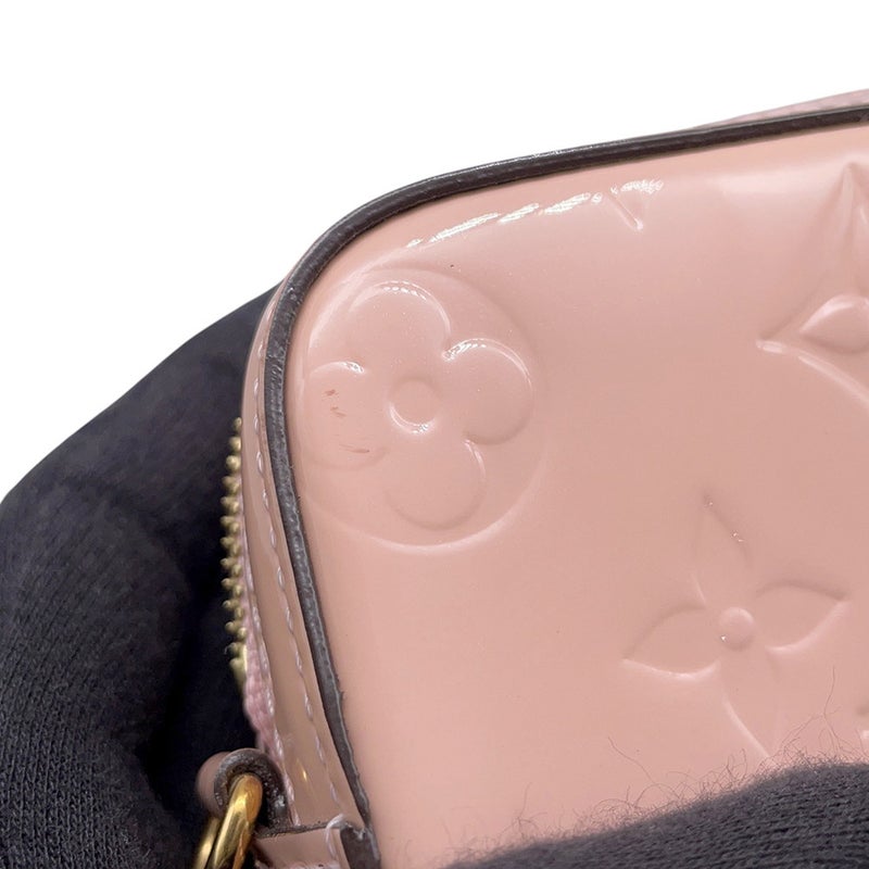 ルイヴィトン チェーンショルダーバッグ モノグラム・ヴェルニ カメラ・ポーチ M64058 LOUIS VUITTON ポシェット