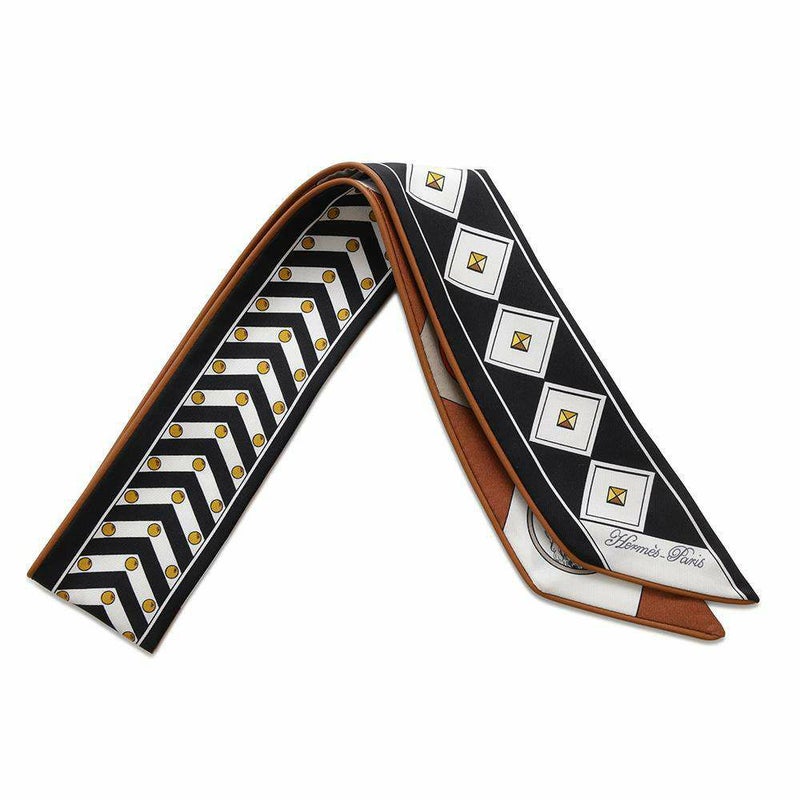 エルメス スカーフ ツイリー コリエ・エ・シアン Colliers et Chiens forever HERMES 2025春夏 黒