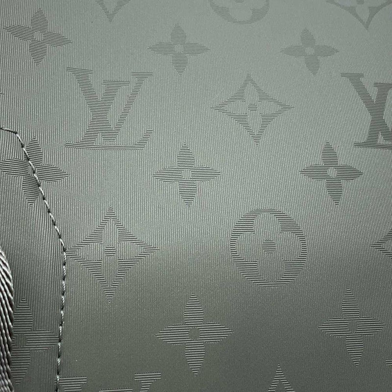 ルイヴィトン リュック モノグラム・チタニウム バックパック GM LOUIS VUITTON バッグ
