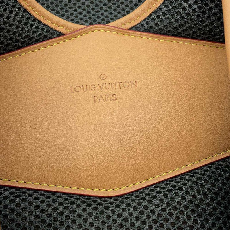 ルイヴィトン リュック モノグラム・チタニウム バックパック GM LOUIS VUITTON バッグ