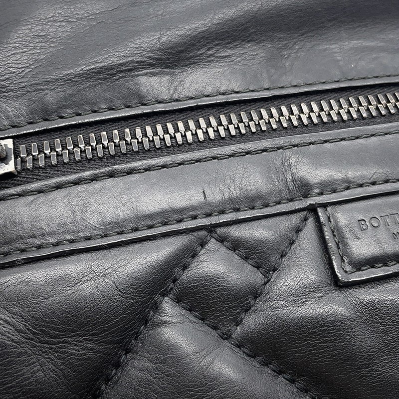 ボッテガヴェネタ ボディバッグ パンチング レザー BOTTEGA VENETA 黒