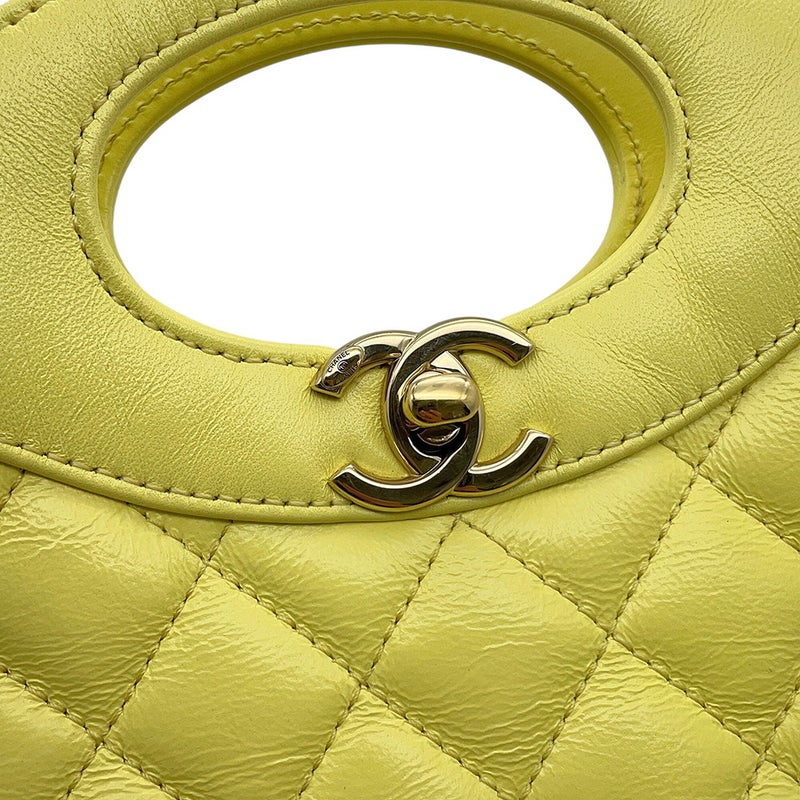 シャネル チェーンショルダーバッグ マトラッセ スモールショッピングバッグ シャイニーカーフスキン AS4133 CHANEL