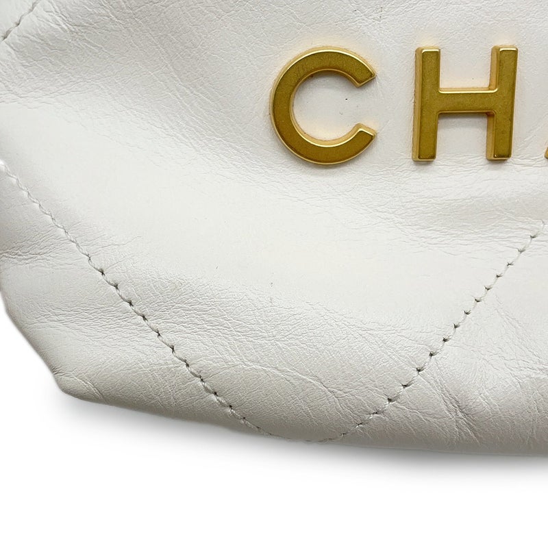 シャネル ハンドバッグ CHANEL 22 ミニ ココマーク シャイニーカーフレザー AS3980 CHANEL 2wayショルダーバッグ 白