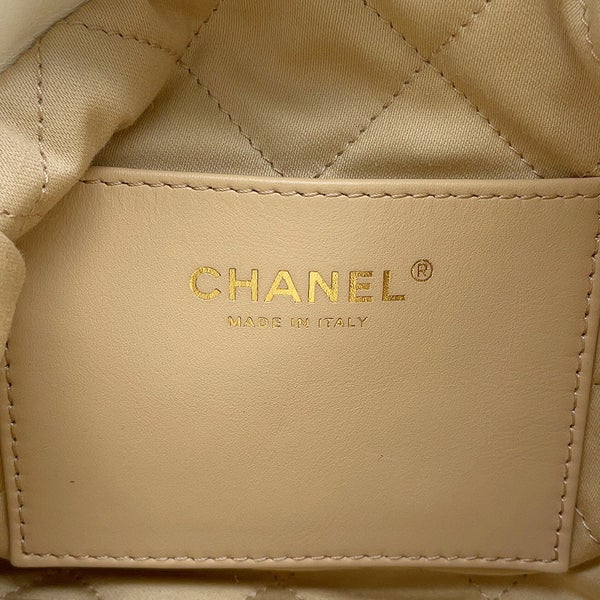 シャネル ハンドバッグ CHANEL 22 ミニ ココマーク シャイニーカーフレザー AS3980 CHANEL 2wayショルダーバッグ 白