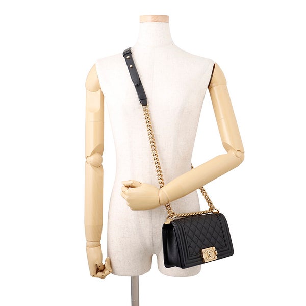 シャネル チェーンショルダーバッグ ボーイシャネル スモール マトラッセ ココマーク A67085 BOY CHANEL バッグ 黒