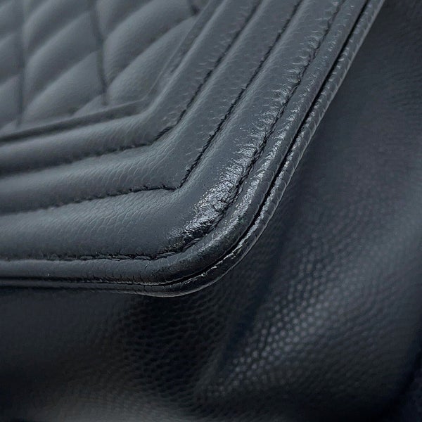 シャネル チェーンショルダーバッグ ボーイシャネル スモール マトラッセ ココマーク A67085 BOY CHANEL バッグ 黒