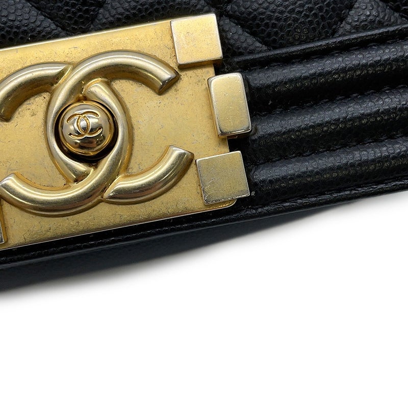 シャネル チェーンショルダーバッグ ボーイシャネル スモール マトラッセ ココマーク A67085 BOY CHANEL バッグ 黒
