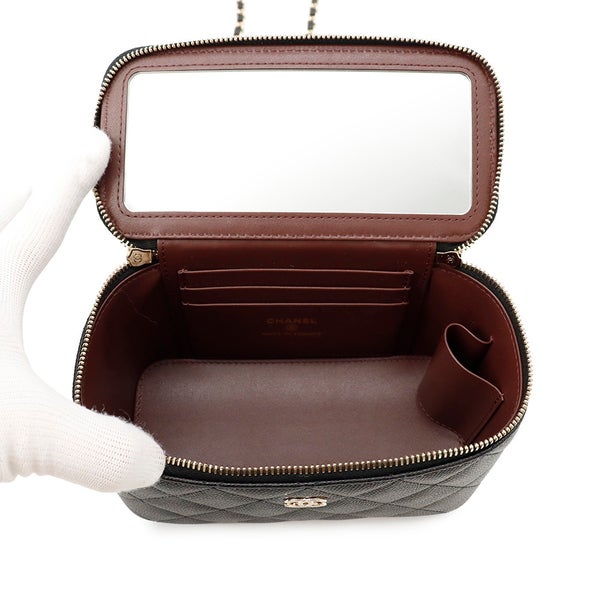 シャネル チェーンショルダーバッグ バニティケース ココマーク マトラッセ キャビアスキン AP1341 CHANEL バッグ キルティング 黒