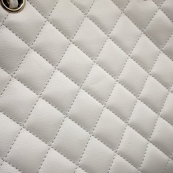 シャネル チェーントートバッグ マトラッセ ココマーク ショッピング キャビアスキン AS3953 CHANEL 白