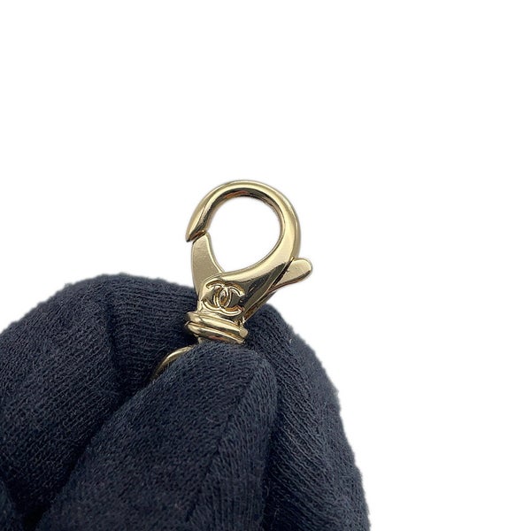 シャネル チェーントートバッグ マトラッセ ココマーク ショッピング キャビアスキン AS3953 CHANEL 白