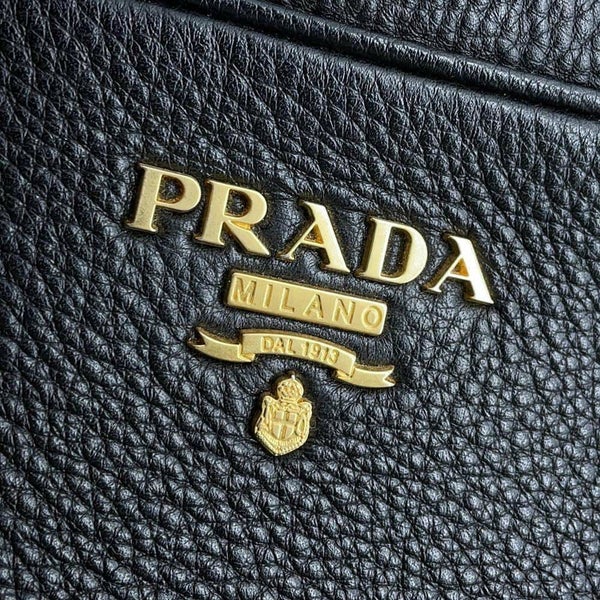プラダ ショルダーバッグ 1BH079 PRADA バッグ ミニショルダー ポシェット 黒