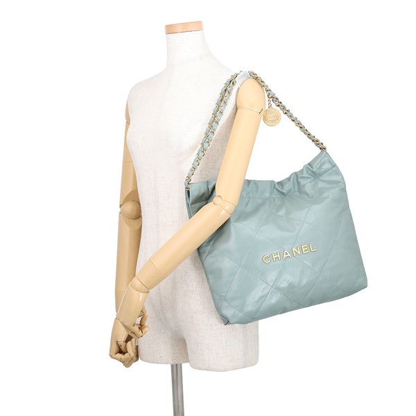 シャネル ハンドバッグ CHANEL 22 マトラッセ スモール シャイニーカーフレザー AS3260 ポーチ付き