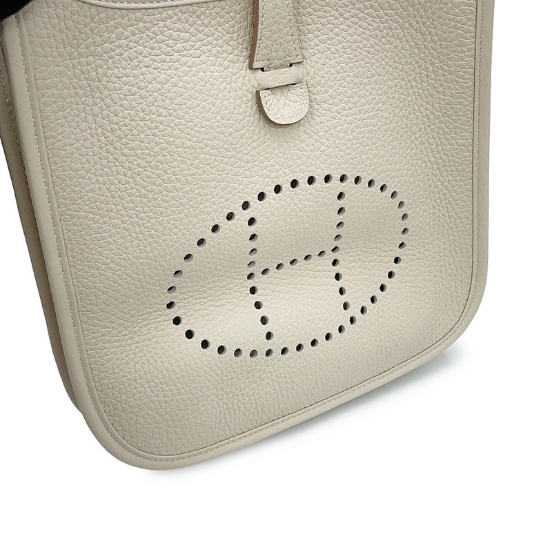 エルメス ショルダーバッグ エブリン3 23 クレ/ゴールド金具 トリヨンクレマンス G刻印 HERMES