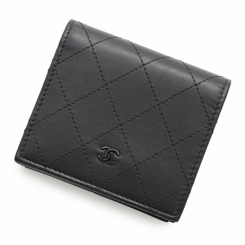 シャネル 二つ折り財布 ココマーク マトラッセ スモールウォレット AP4381 CHANEL 黒