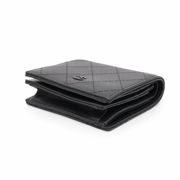 シャネル 二つ折り財布 ココマーク マトラッセ スモールウォレット AP4381 CHANEL 黒
