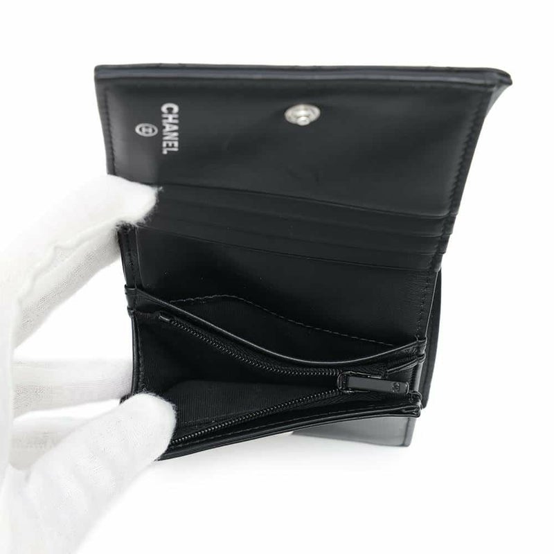 シャネル 二つ折り財布 ココマーク マトラッセ スモールウォレット AP4381 CHANEL 黒