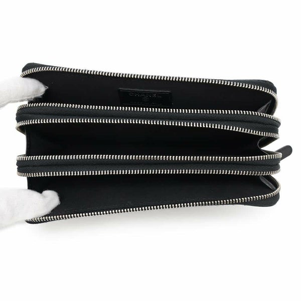 シャネル ポーチ マトラッセ ココマーク トリプルファスナー ソフトキャビアスキン CHANEL 黒