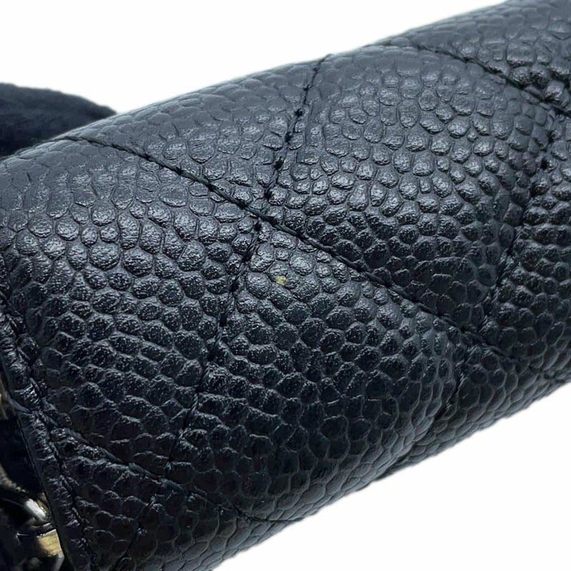 シャネル ポーチ マトラッセ ココマーク トリプルファスナー ソフトキャビアスキン CHANEL 黒