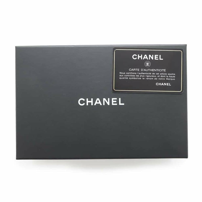 シャネル ポーチ マトラッセ ココマーク トリプルファスナー ソフトキャビアスキン CHANEL 黒