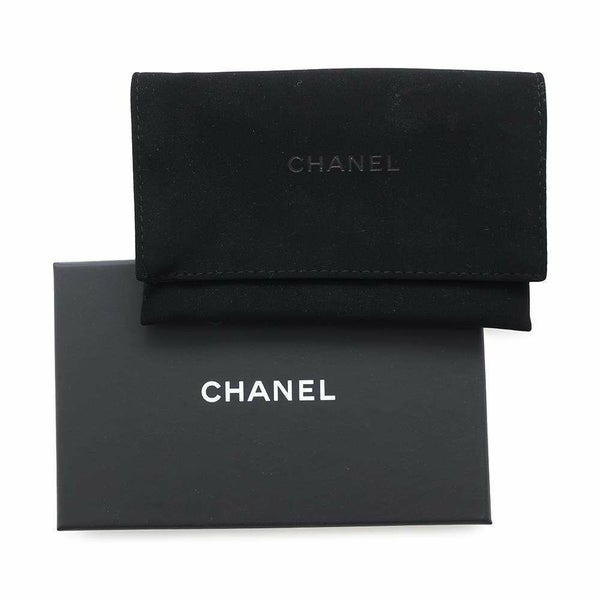 シャネル カードケース マトラッセ ココマーク キャビアスキン AP3188 CHANEL 定期入れ 名刺入れ 白