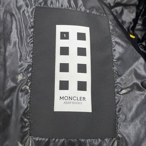 モンクレール ダウンジャケット Moncler x A$AP Rocky Bahianinha ショートダウンジャケット メンズサイズ2 K24041A00014 黒