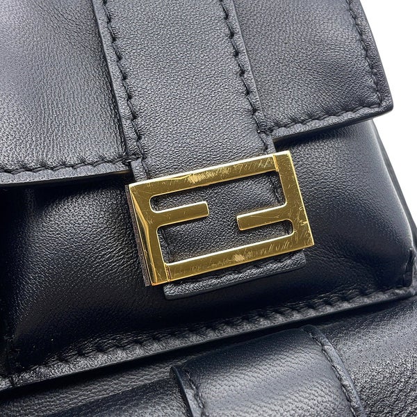 フェンディ ハンドバッグ マルチポケット バゲット レザー 8BR808 FENDI バッグ 2wayショルダーバッグ 黒